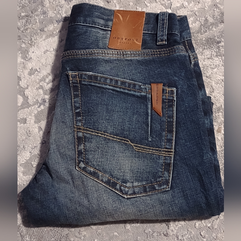 Buckle Outpost Jeans. 29x30